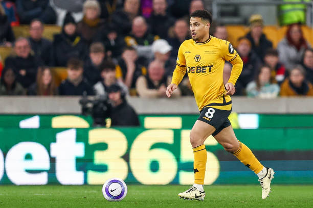 作為國際足 作為國際足